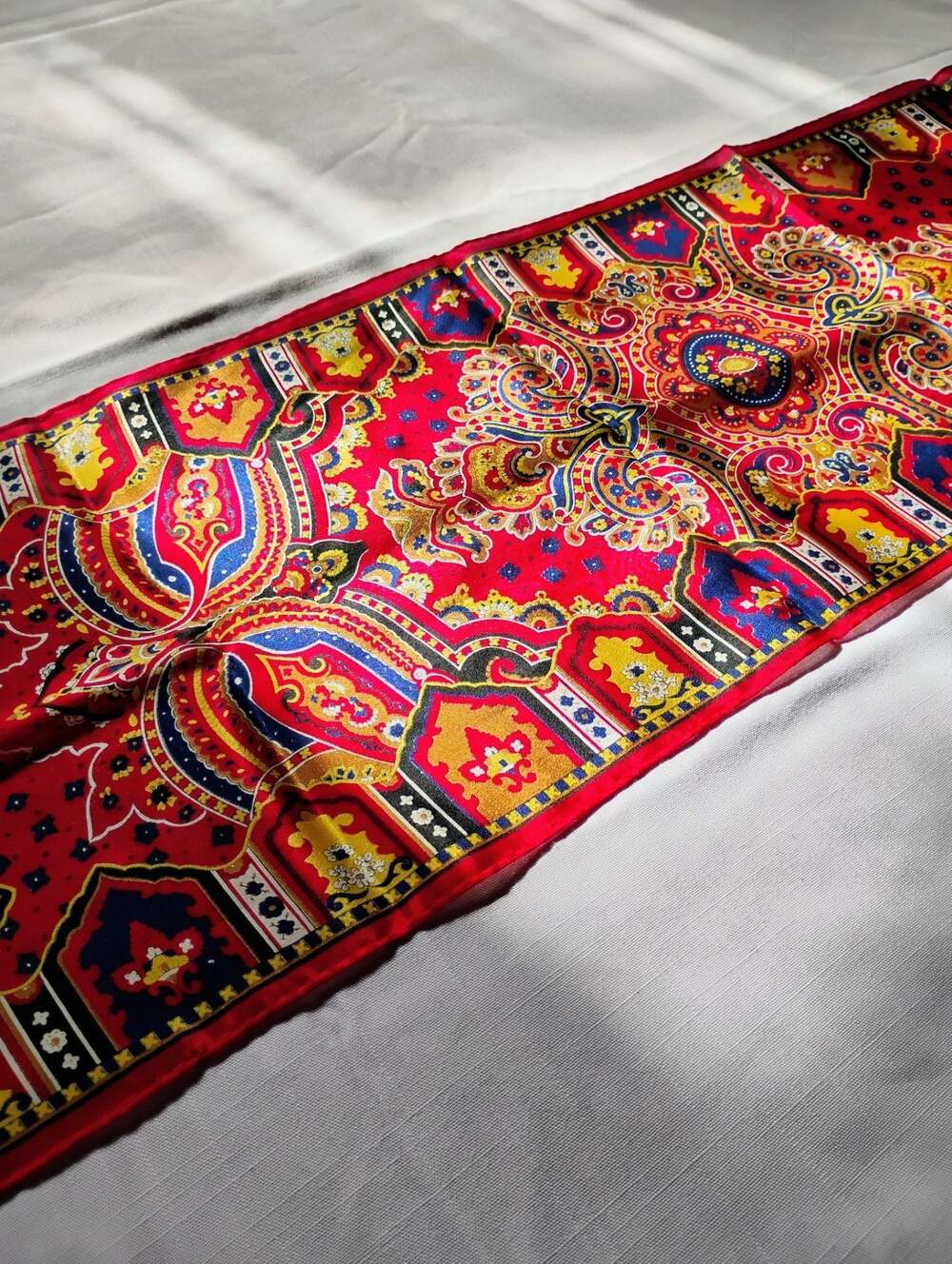 Vintage Oscar de la Renta Red Yellow Blue Silk Scarf Made In Japan